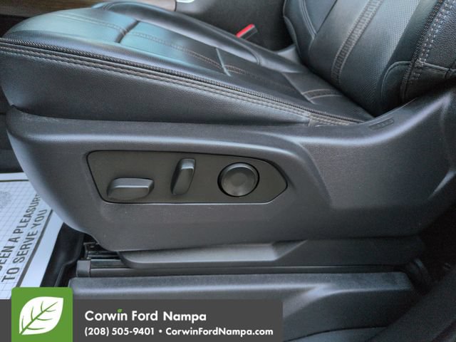 Used 2022 Chevrolet Silverado 1500 High Country AWD/4WD image 12
