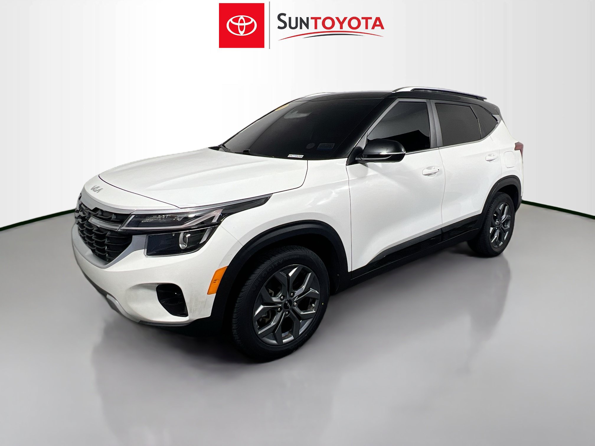 Used 2024 Kia Seltos S AWD/4WD image 9