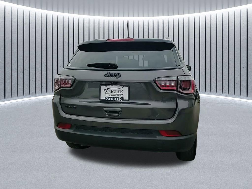 Used 2023 Jeep Compass Altitude w/ Convenience Group image 8