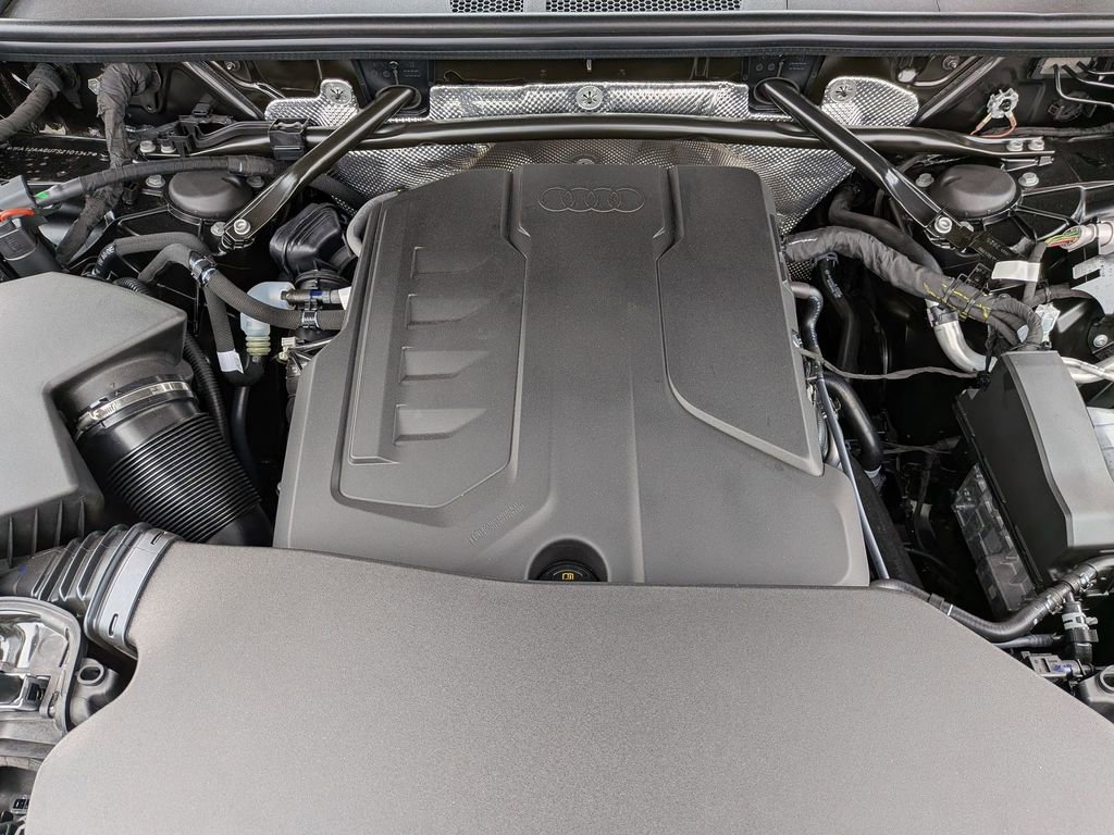 New 2025 Audi Q5 Premium Plus AWD/4WD image 15