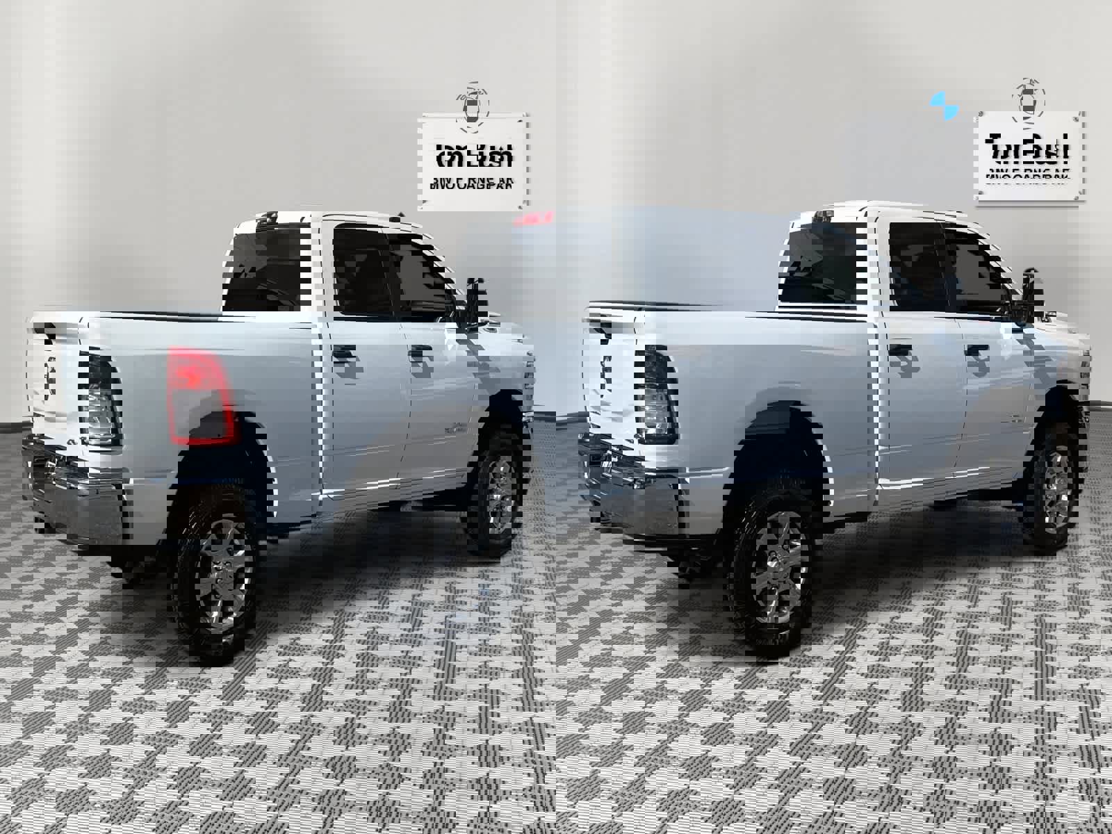 Used 2024 RAM 2500 Big Horn image 3