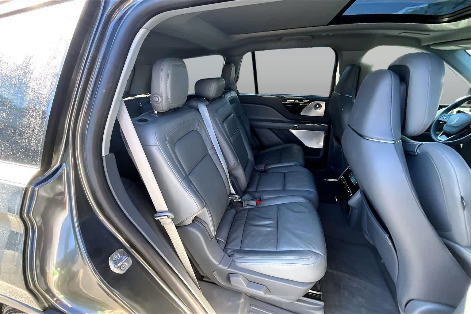 Used 2020 Lincoln Aviator Reserve w/ Equipment Group 201A AWD/4WD image 20