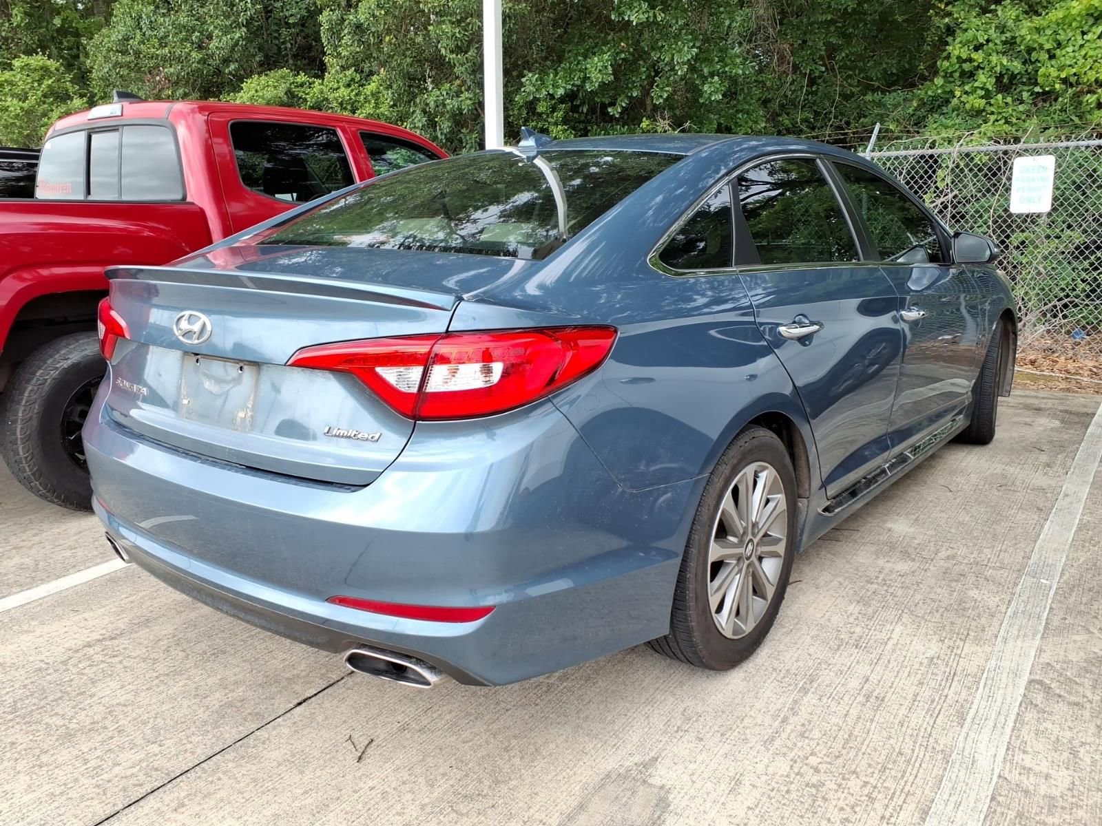Used 2017 Hyundai Sonata Limited image 6