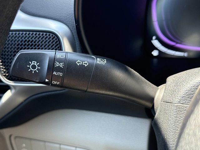 Used 2025 Kia Soul LX w/ LX Technology Package image 26