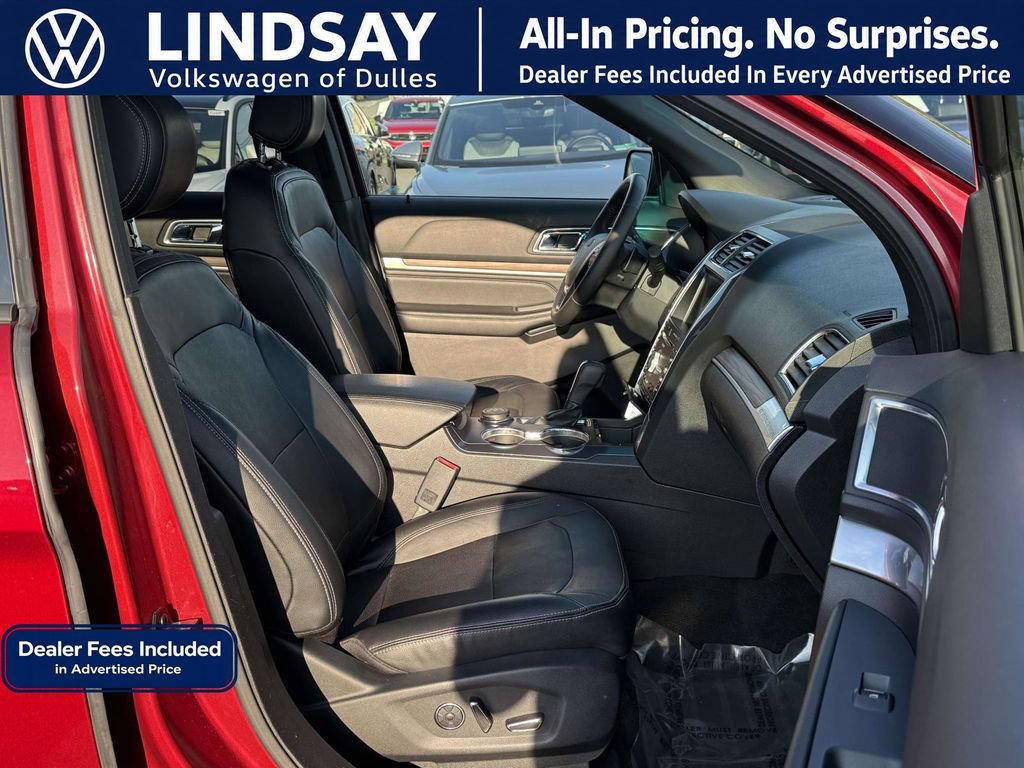 Used 2016 Ford Explorer Limited w/ Equipment Group 301A AWD/4WD image 12