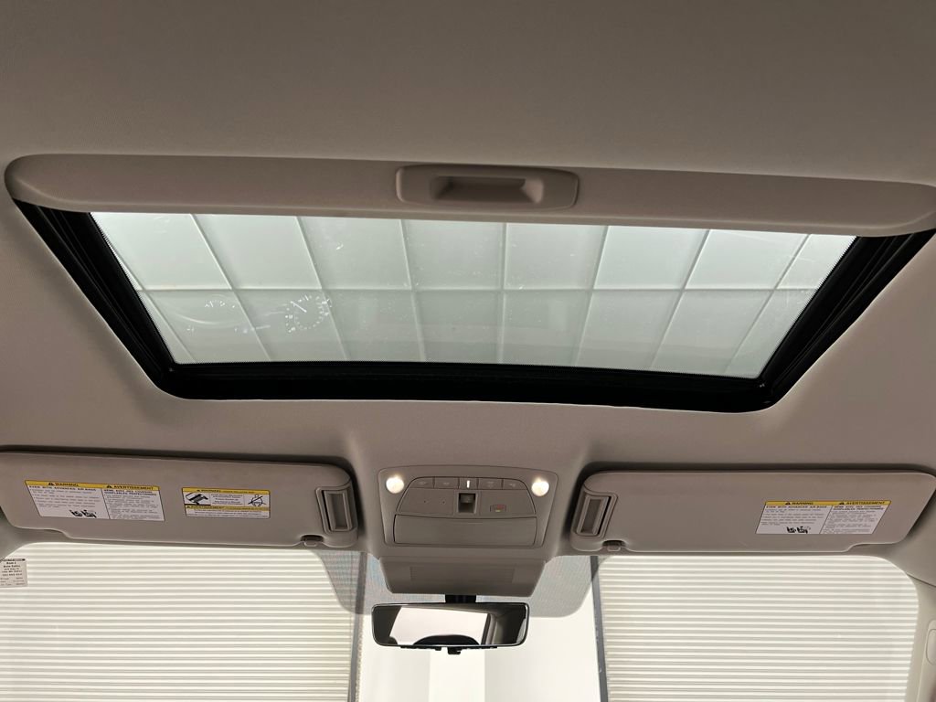 Used 2024 INFINITI QX80 Luxe image 47