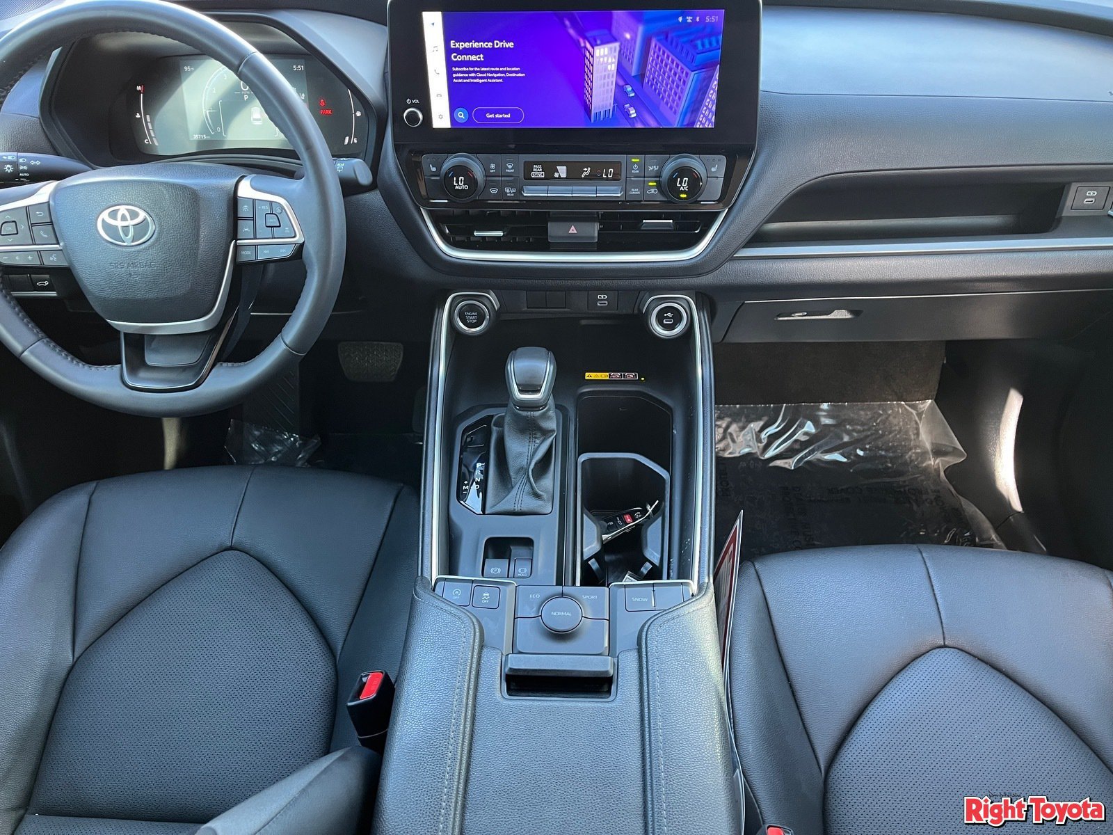 Certified 2024 Toyota Grand Highlander FWD image 18