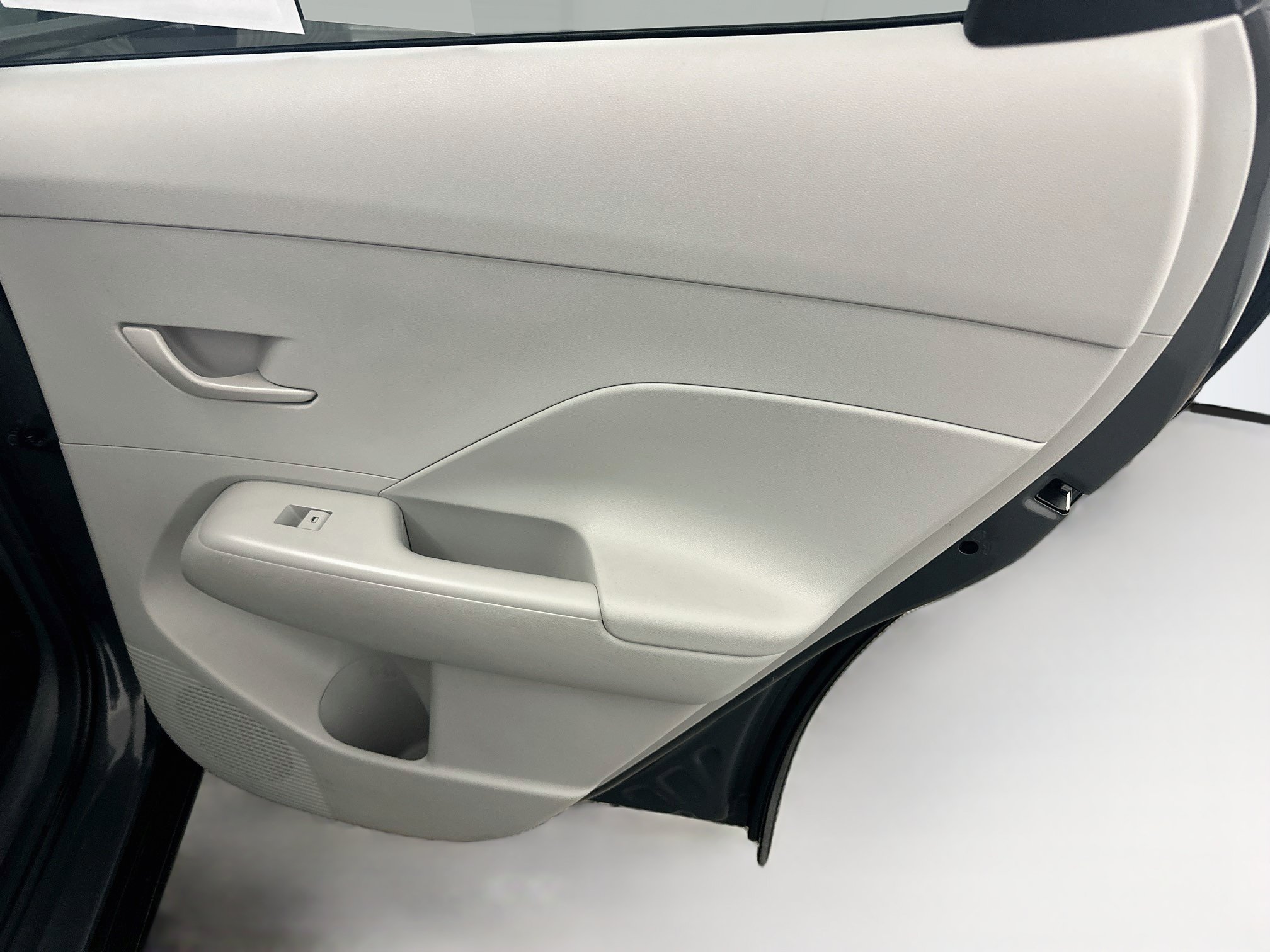 Used 2025 Hyundai Kona SEL AWD/4WD image 31
