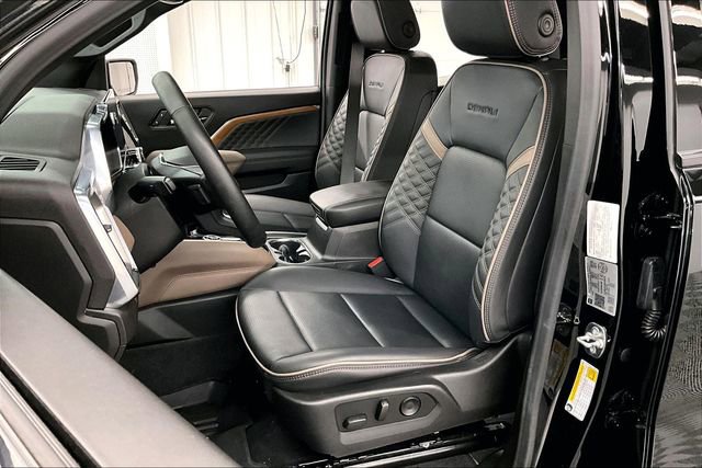 Used 2024 GMC Canyon Denali AWD/4WD image 24