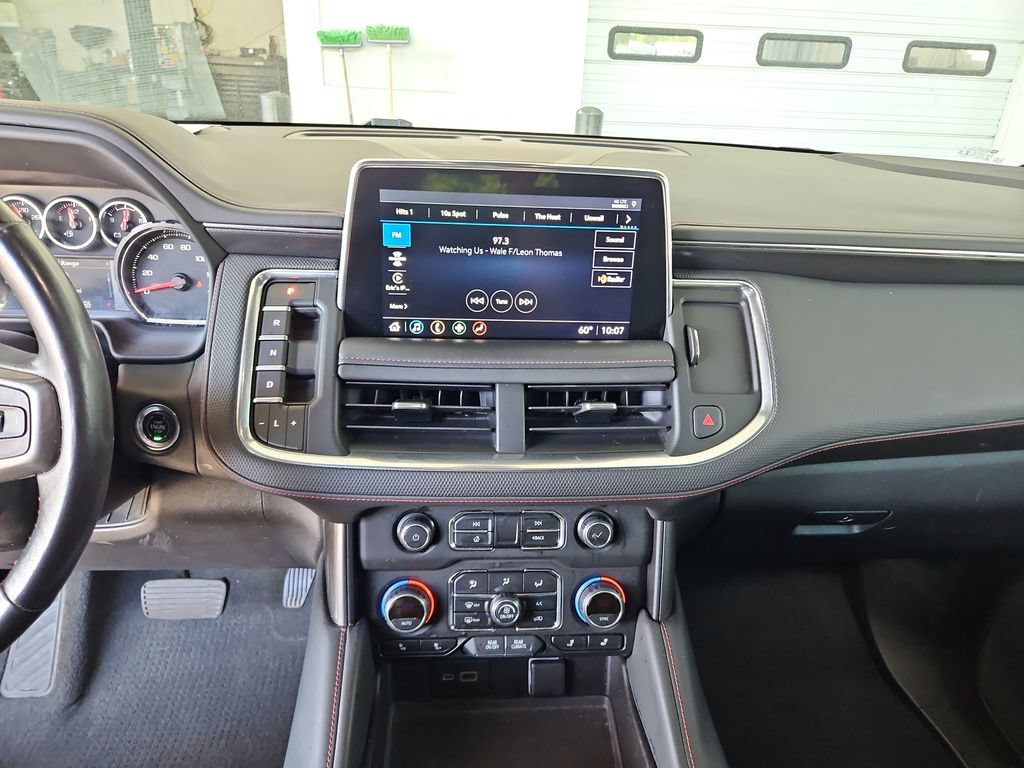 Used 2021 Chevrolet Tahoe RST w/ Luxury Package AWD/4WD image 15