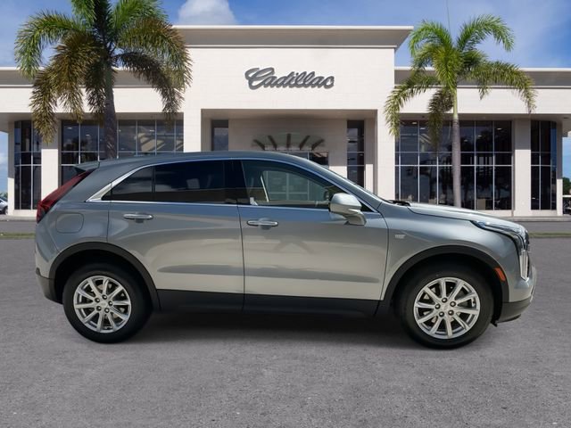 Certified 2023 Cadillac XT4 Luxury image 16