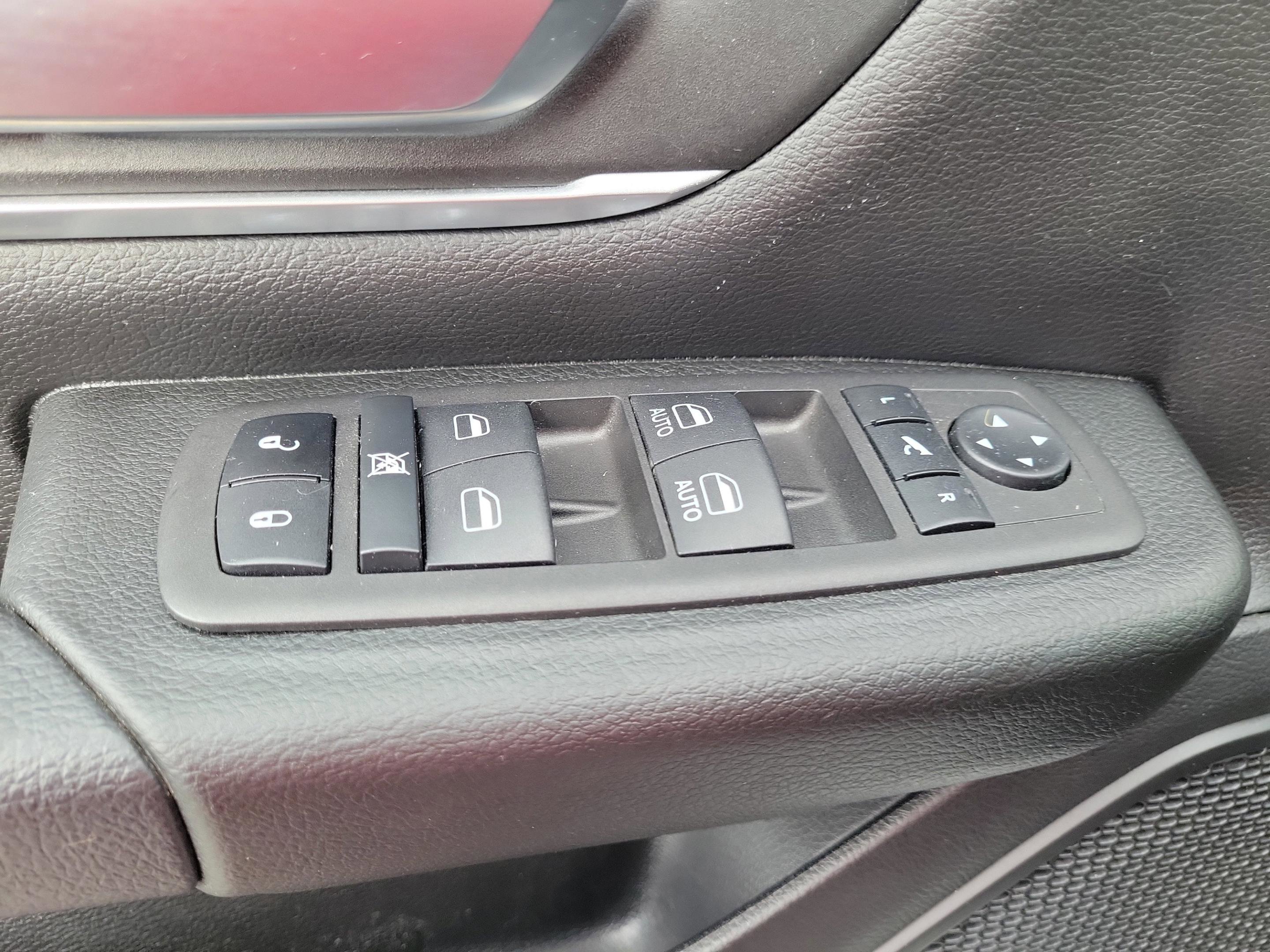 Used 2023 RAM 1500 Big Horn image 18