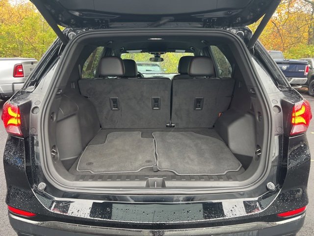 Used 2023 Chevrolet Equinox RS image 17