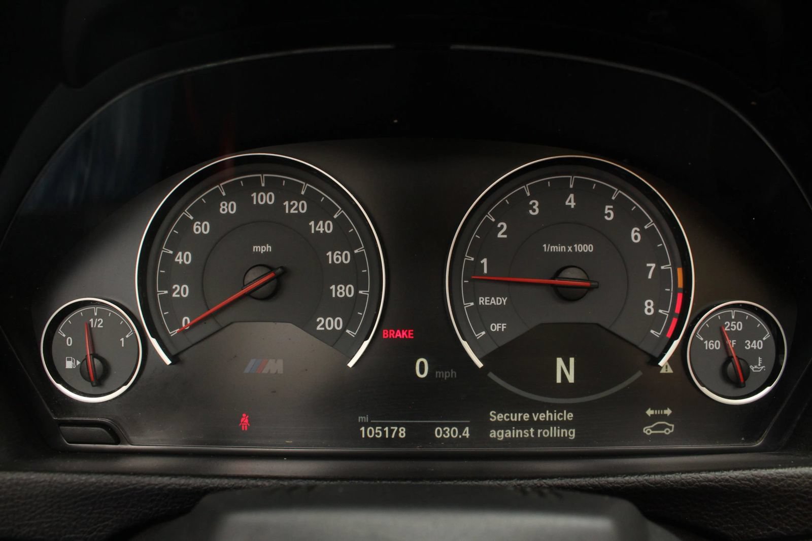 Used 2018 BMW M4 Convertible RWD image 28