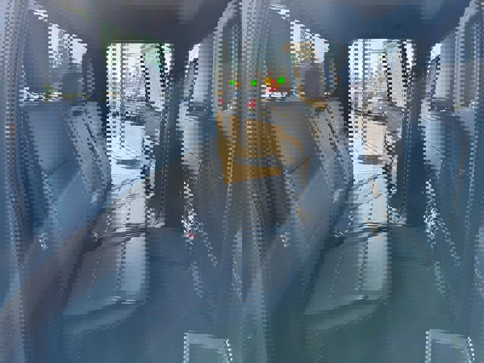 New 2025 Ford F150 Lariat w/ Equipment Group 501A Mid image 34