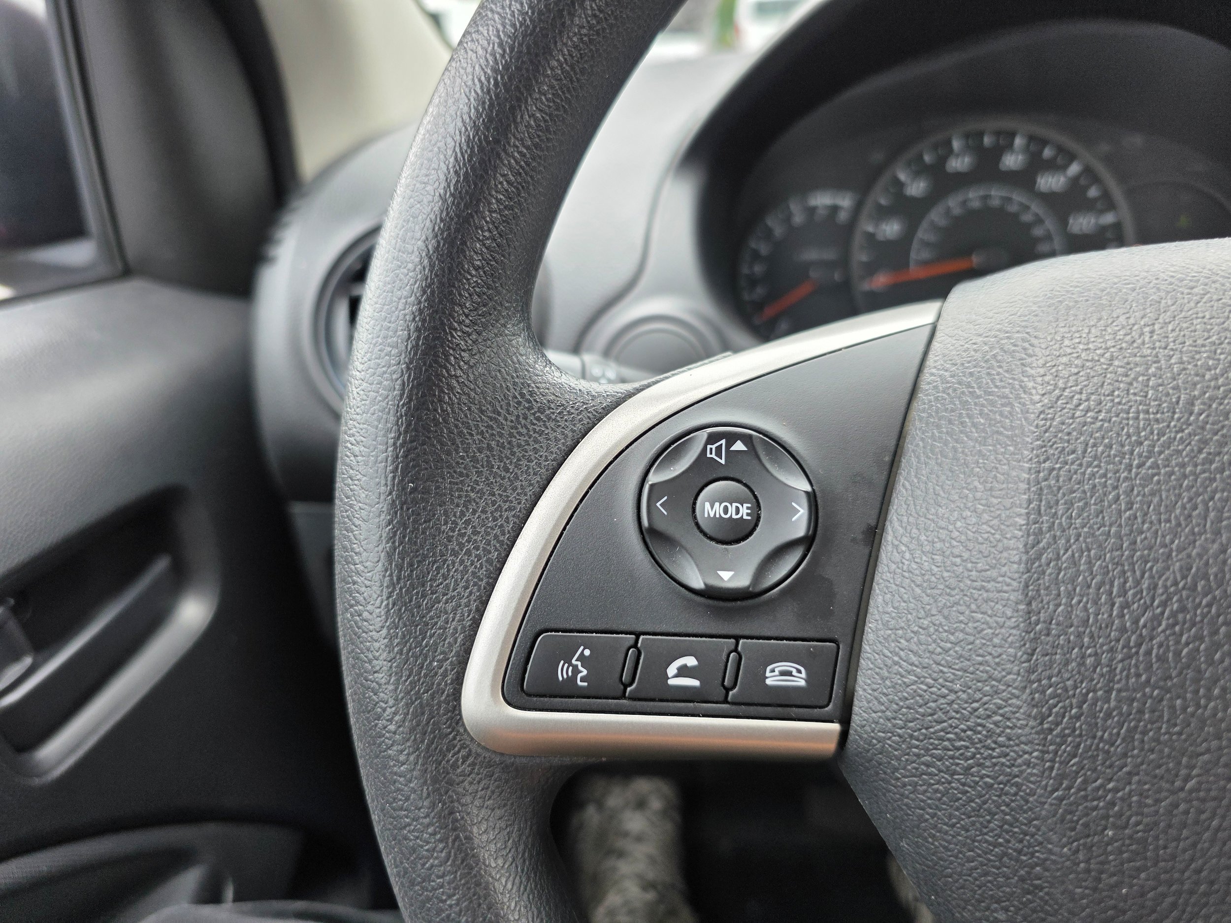 Used 2024 Mitsubishi Mirage ES FWD image 15