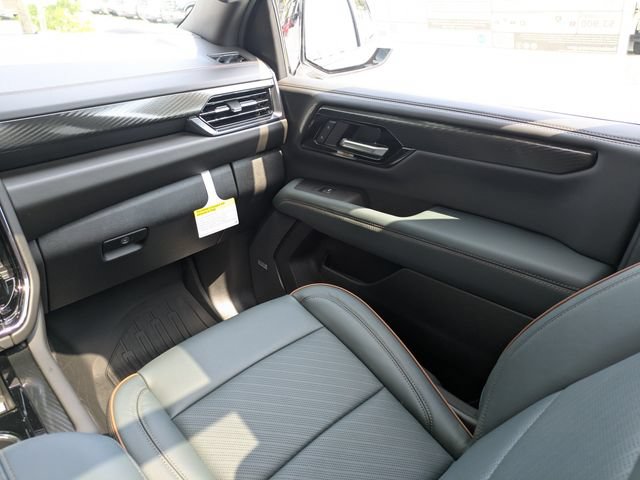 New 2026 GMC Yukon AT4 AWD/4WD image 22