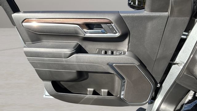 Certified 2025 Chevrolet Silverado 1500 LT w/ Z71 Off-Road Package image 17