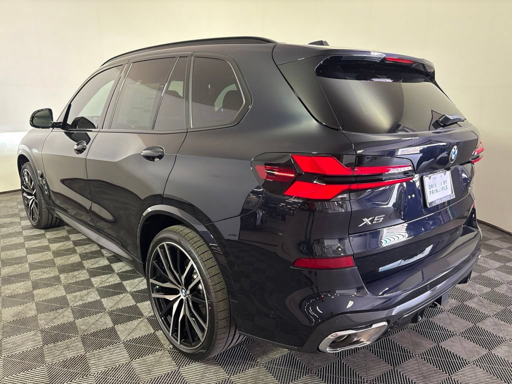 New 2026 BMW X5 xDrive40i w/ M Sport Package AWD/4WD image 8