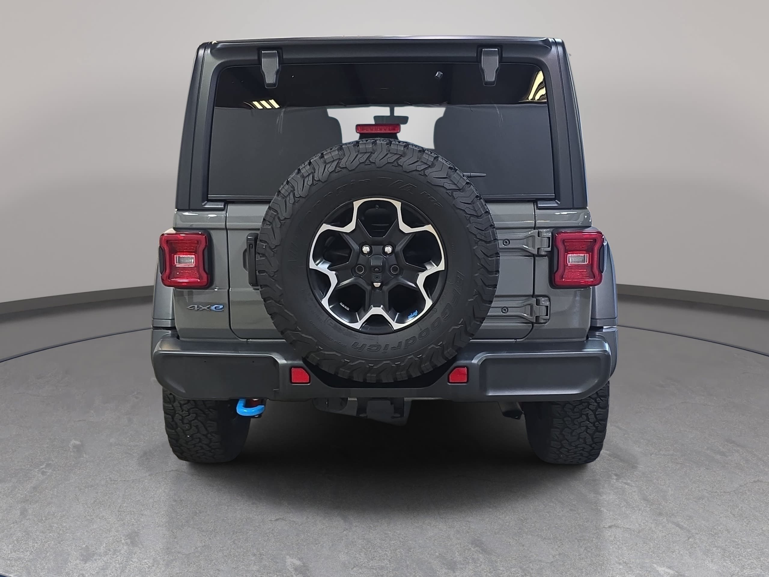 Used 2023 Jeep Wrangler Unlimited Rubicon 4xe AWD/4WD image 7