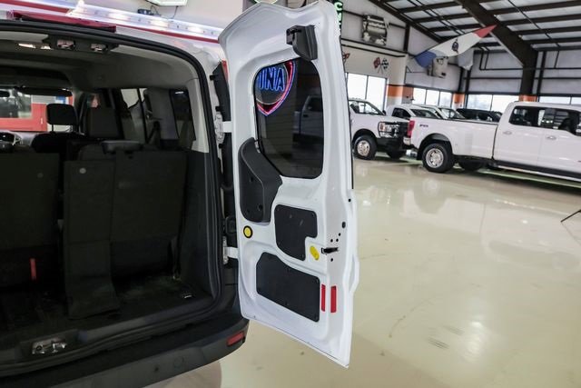 Used 2017 Ford Transit Connect XL image 46