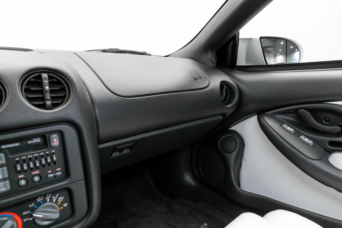 Used 1994 Pontiac Firebird Trans Am GT RWD image 24