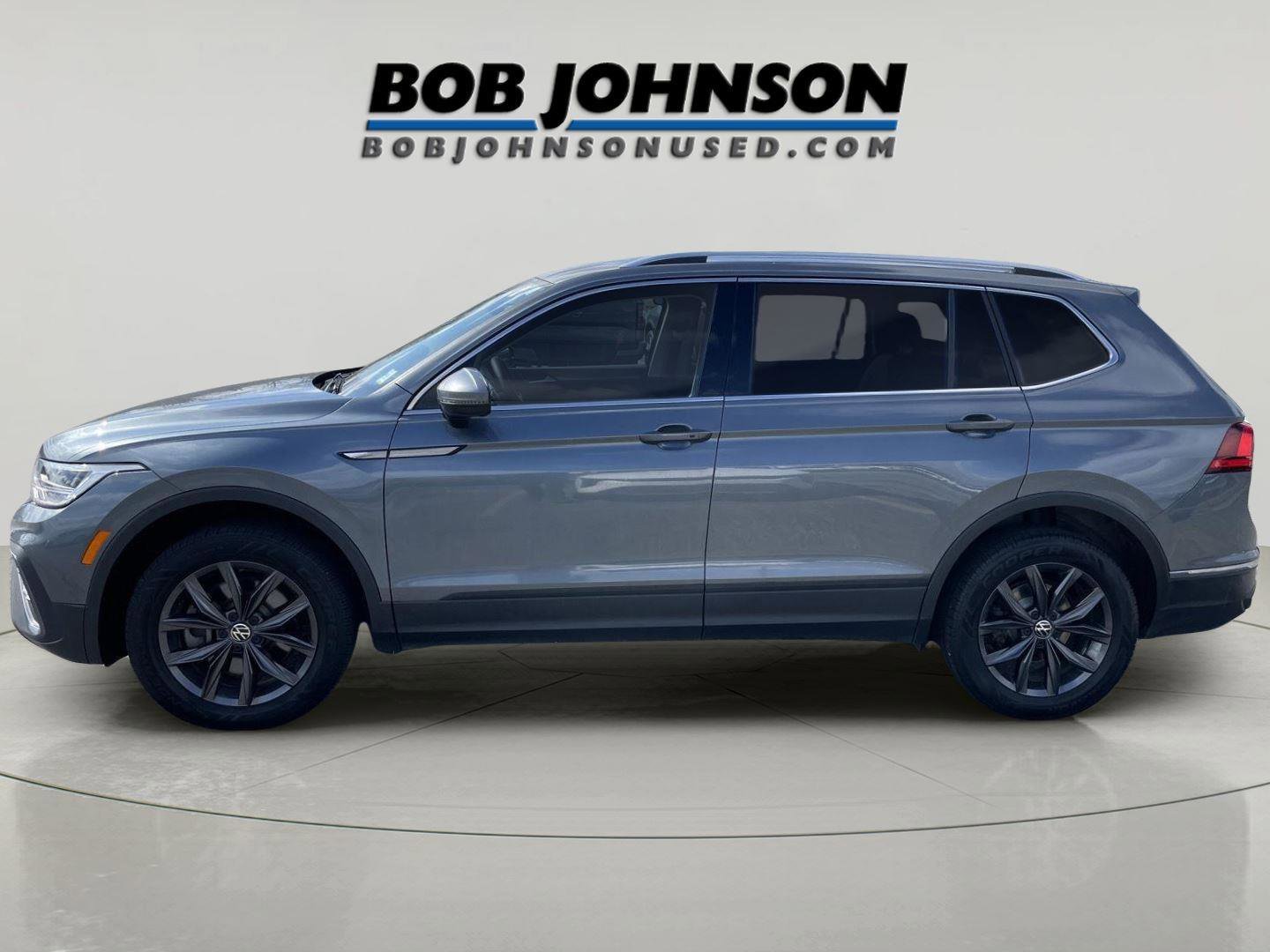 Used 2023 Volkswagen Tiguan SE AWD/4WD image 6