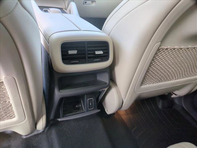 Used 2020 Mercedes-Benz GLS 450 4MATIC image 17
