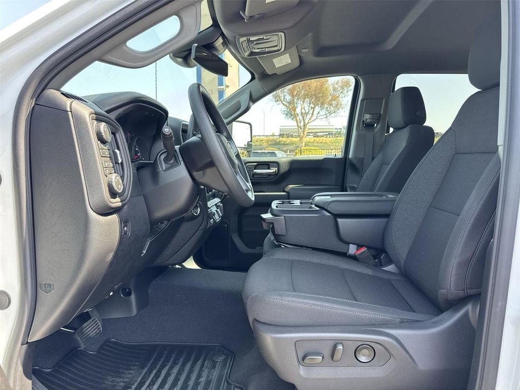 New 2026 Chevrolet Silverado 2500 Custom w/ Custom Value Package AWD/4WD image 21