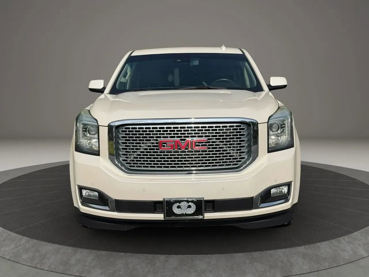 Used 2015 GMC Yukon Denali w/ Open Road Package RWD image 2
