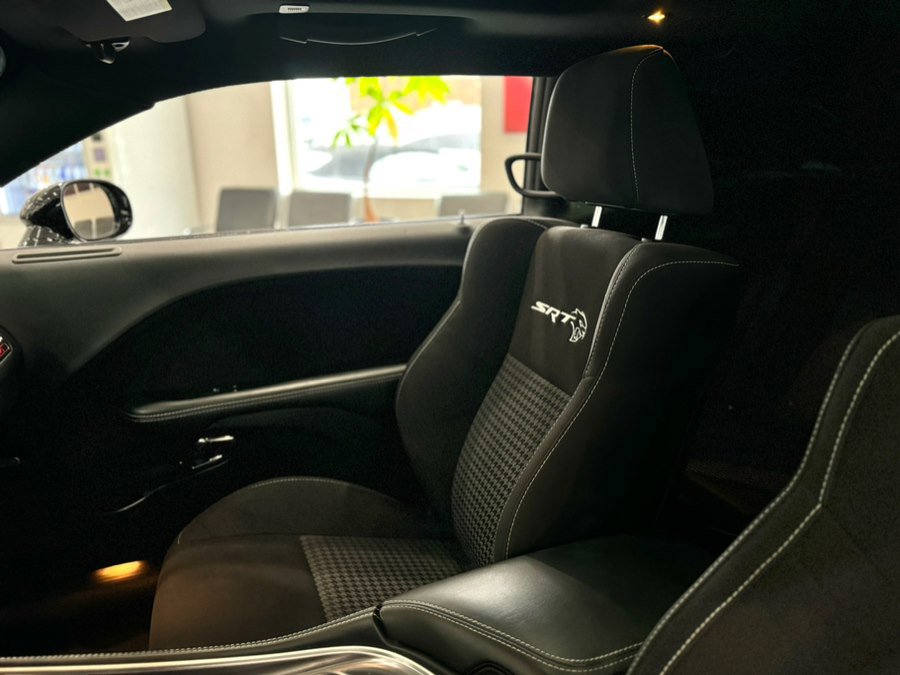 Used 2020 Dodge Challenger SRT Hellcat RWD image 14