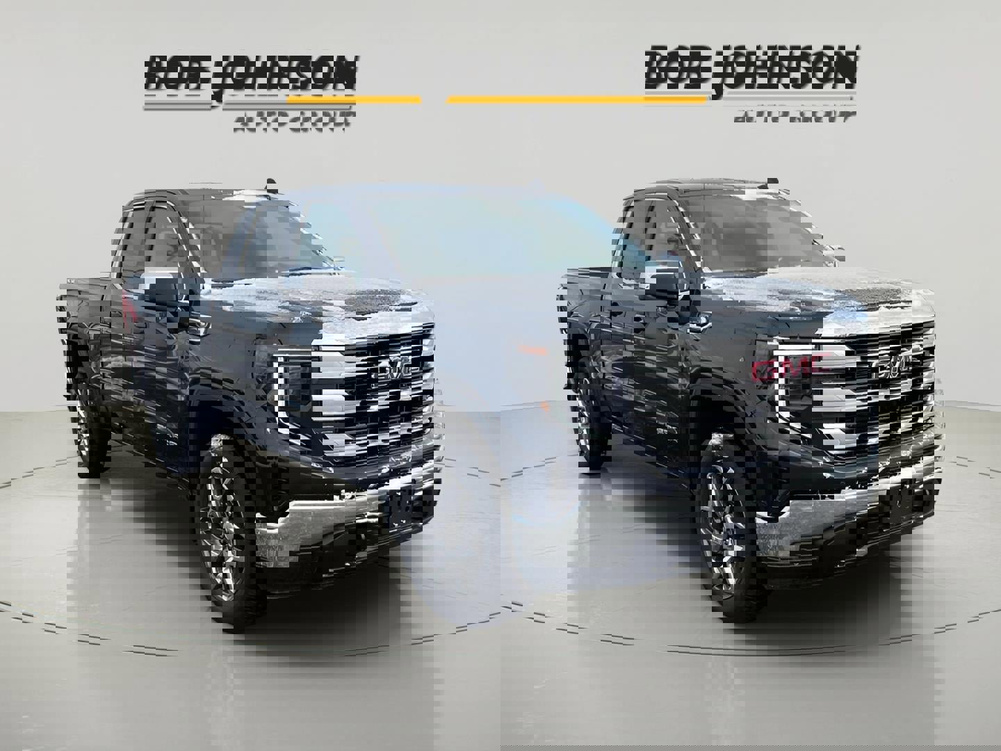 New 2025 GMC Sierra 1500 SLE w/ Preferred Package
