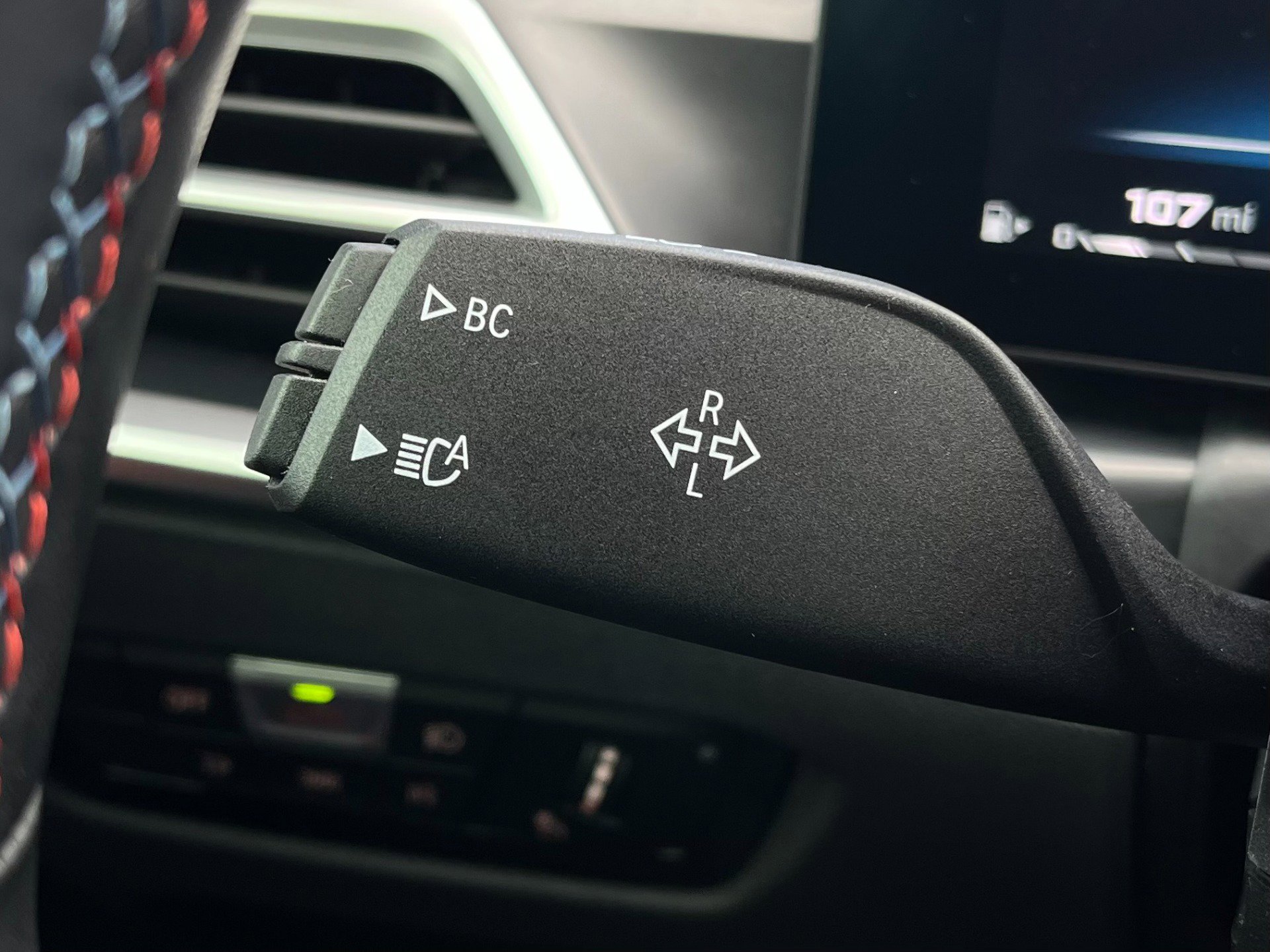 Used 2025 BMW 440i xDrive Convertible w/ Premium Package image 60