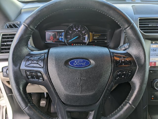 Used 2019 Ford Explorer XLT w/ Equipment Group 202A AWD/4WD image 37