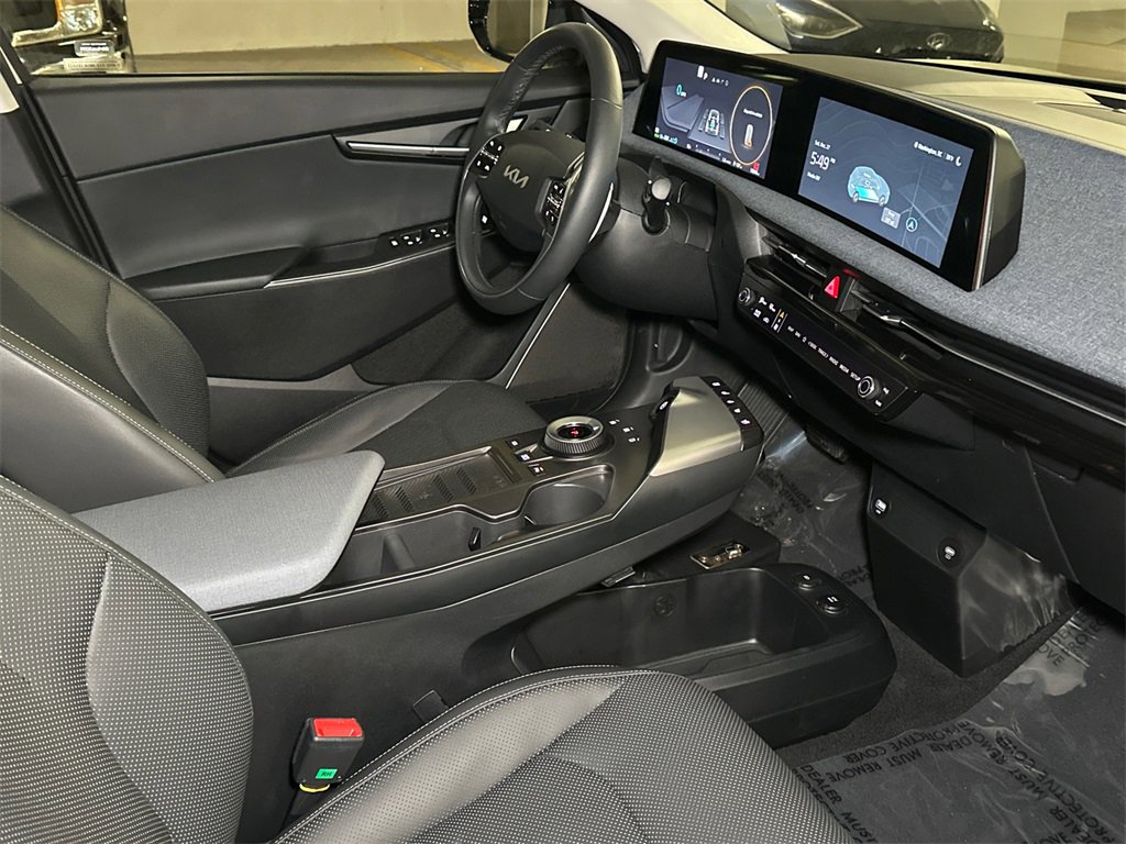 Certified 2024 Kia EV6 Wind w/ Wind Technology Package image 12
