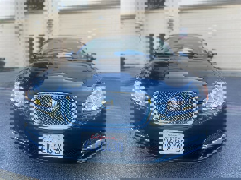 Used 2010 Jaguar XF Luxury image 15