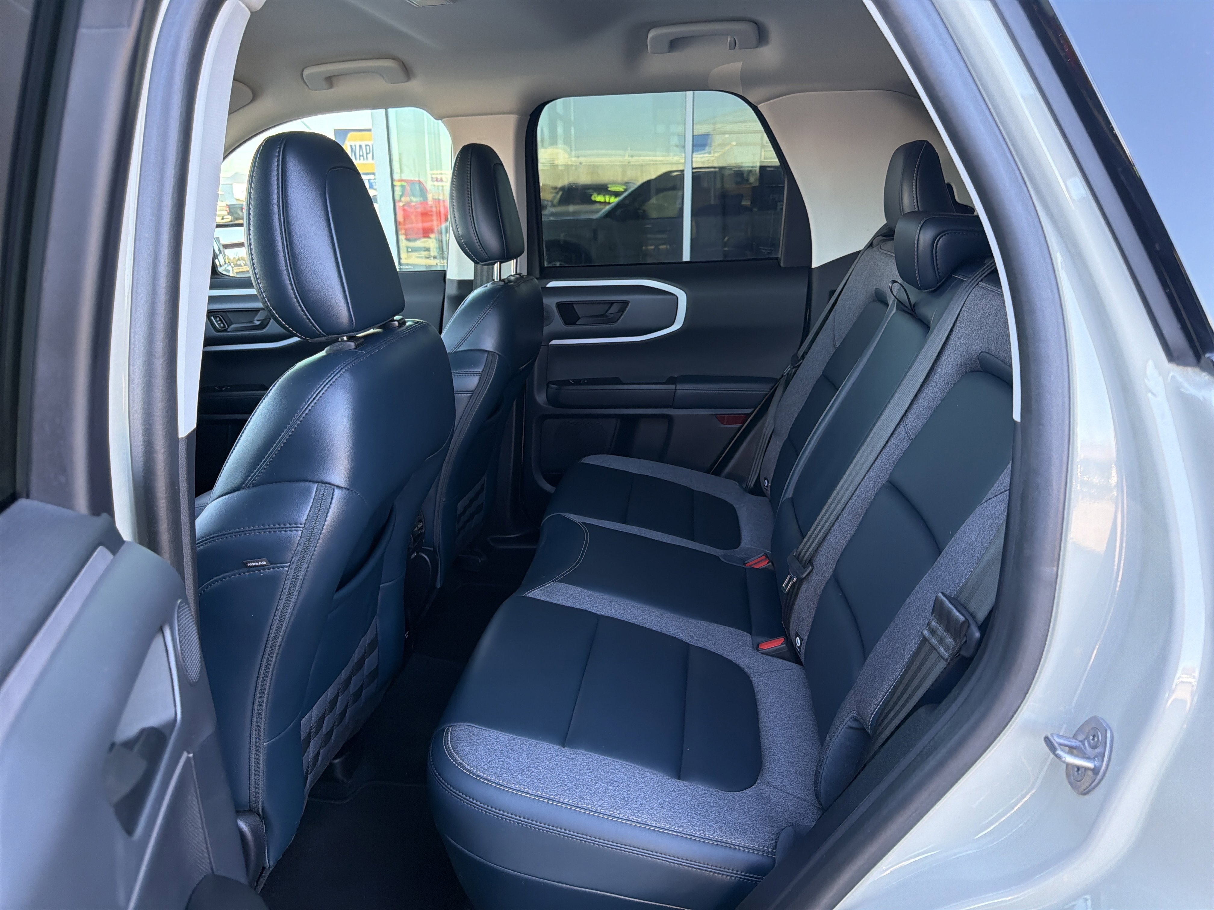 Used 2024 Ford Bronco Sport Outer Banks w/ Tech Package image 10