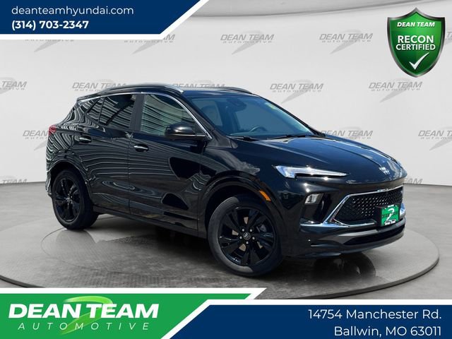Used 2024 Buick Encore GX Sport Touring w/ Advanced Technology Package FWD image 1