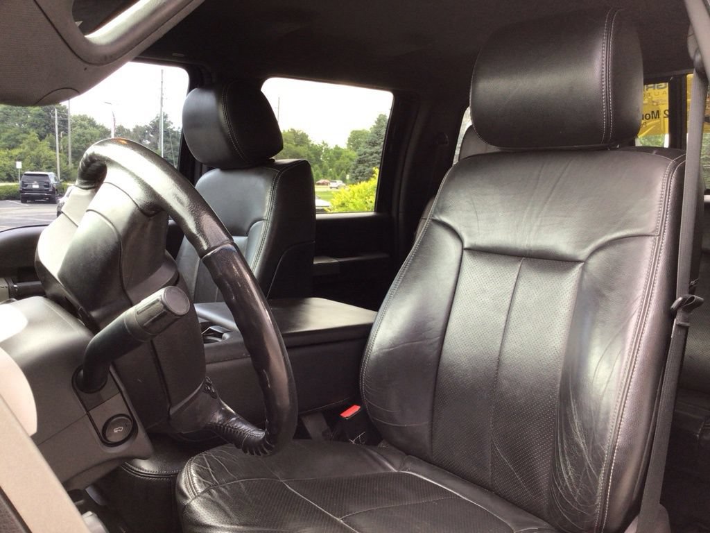Used 2014 Ford F250 Lariat w/ Chrome Package AWD/4WD image 24