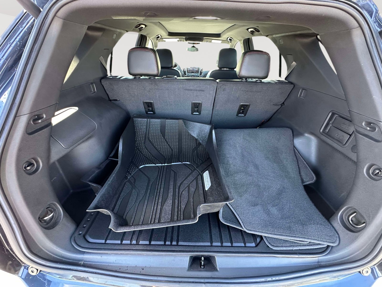 Certified 2023 Chevrolet Equinox RS image 35