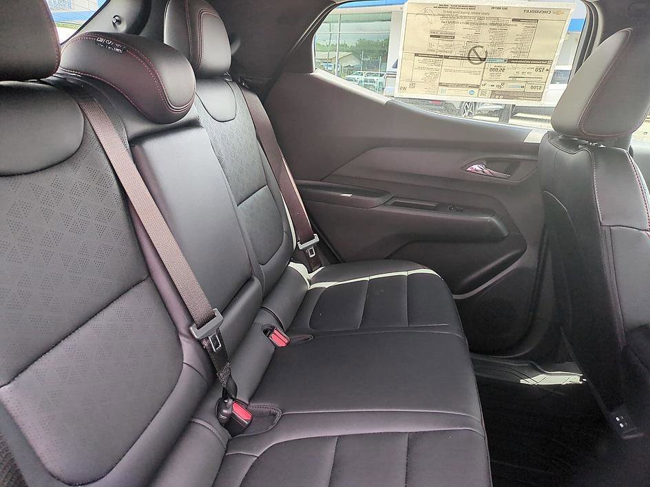 New 2027 Chevrolet Bolt RS FWD image 28