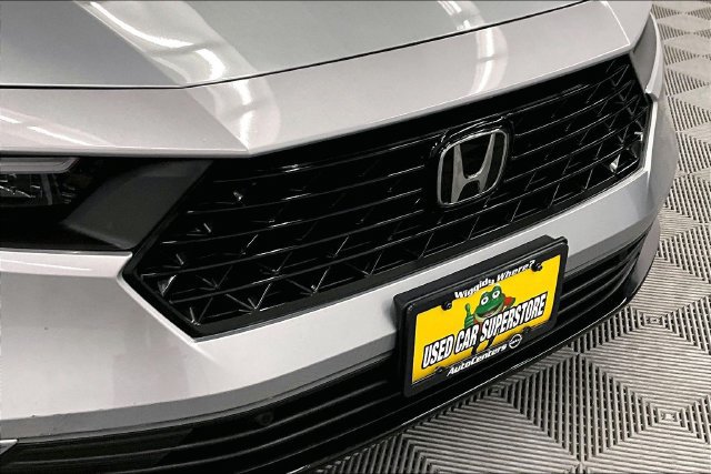 Used 2025 Honda Accord EX-L image 32