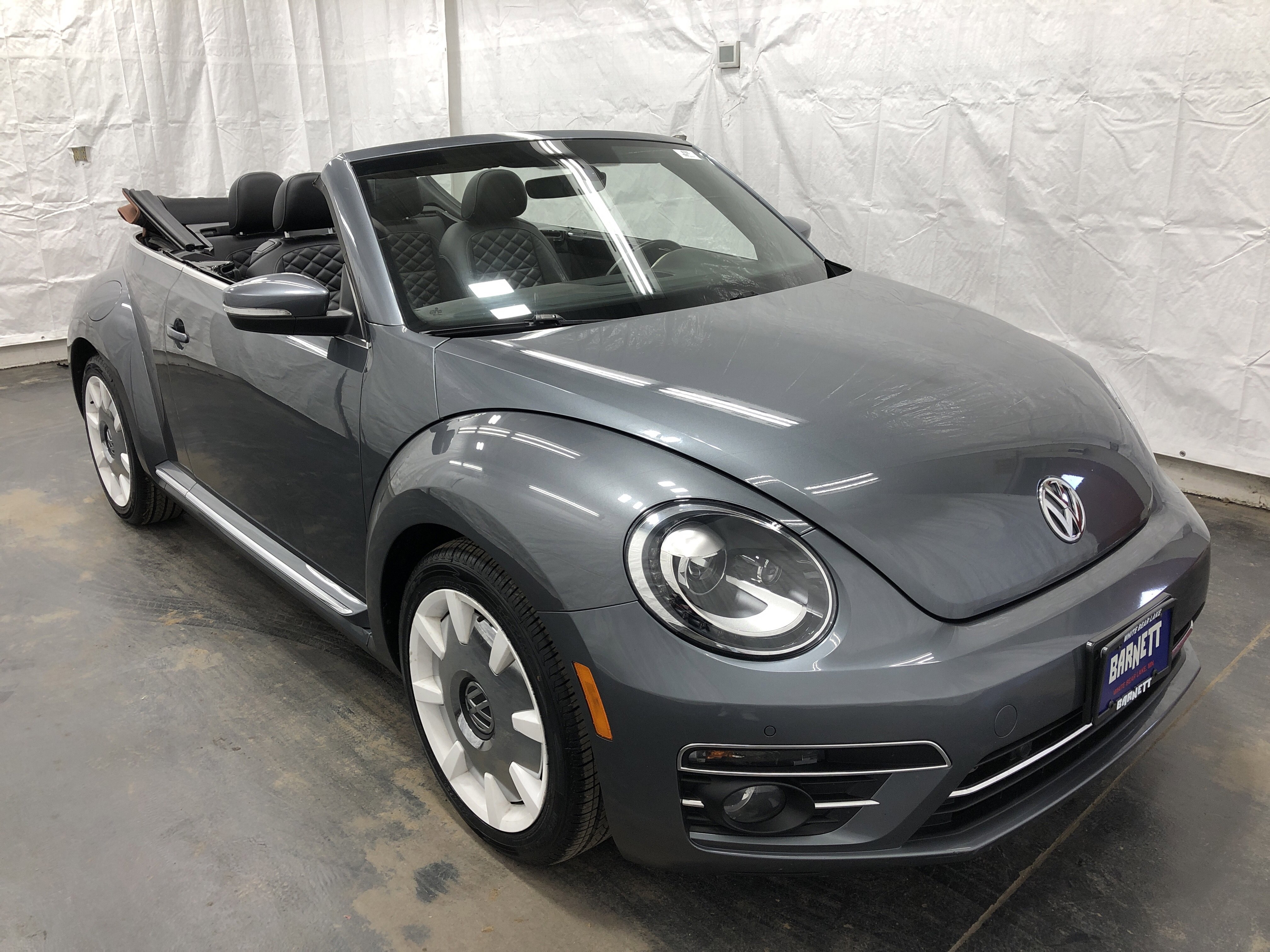 Used 2019 Volkswagen Beetle 2.0T Final Edition SEL image 4