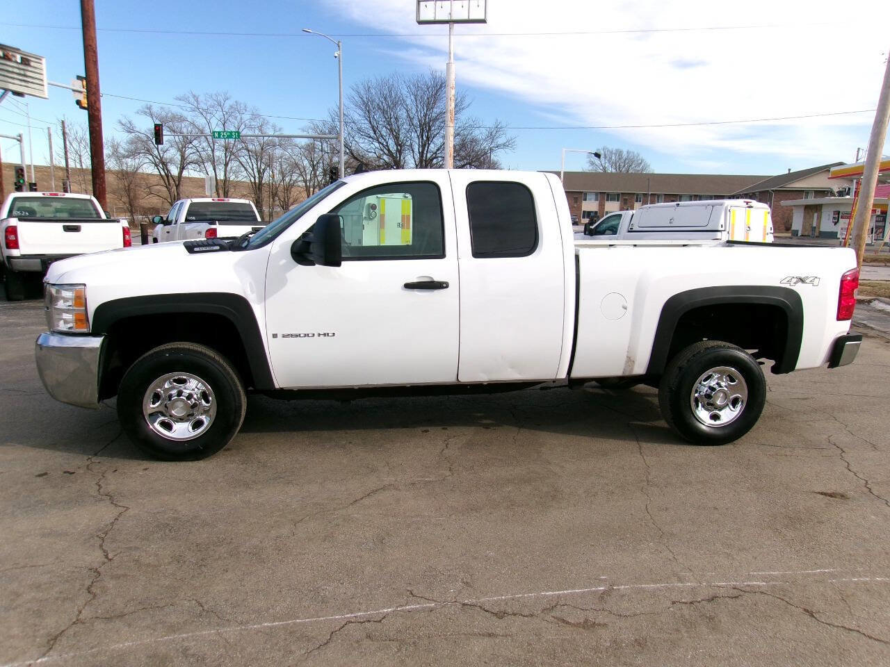 Used 2007 Chevrolet Silverado 2500 W/T w/ LS Package image 1