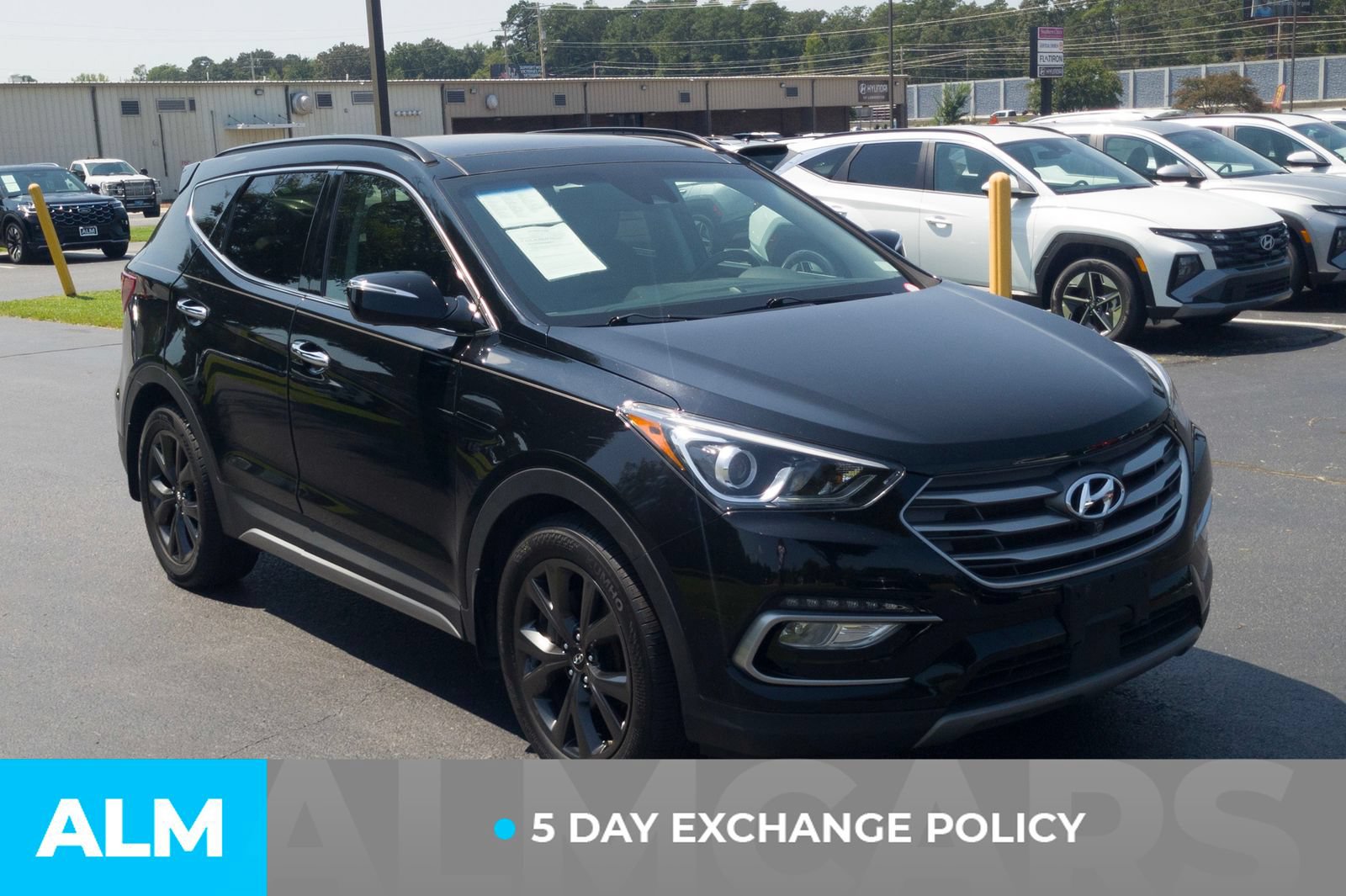Used 2018 Hyundai Santa Fe Sport w/ 2.0T Ultimate Tech Package 05 AWD/4WD image 3