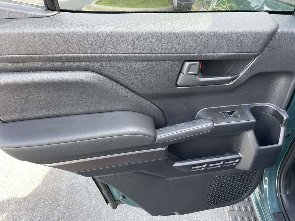Used 2025 Toyota 4Runner TRD Off-Road image 19
