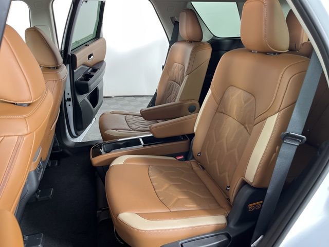 New 2026 Nissan Pathfinder Platinum image 43