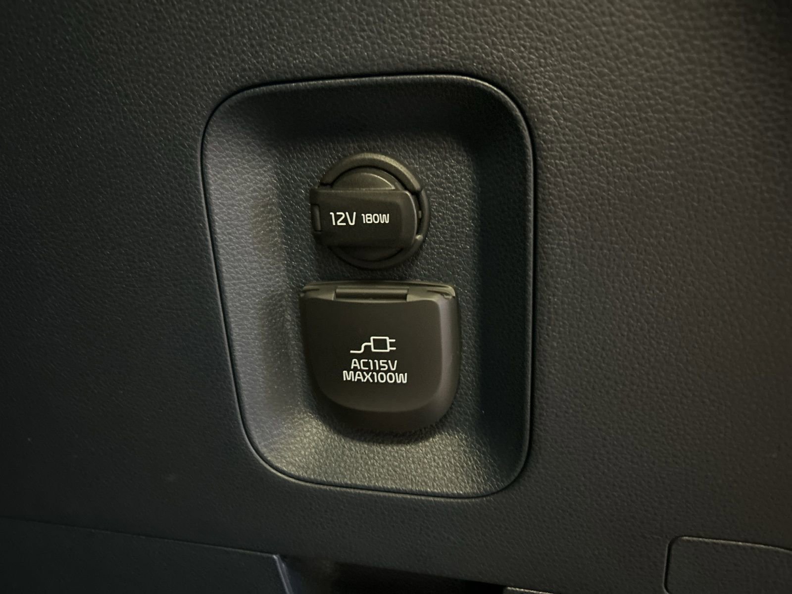 New 2026 Kia Carnival SX Prestige FWD image 11