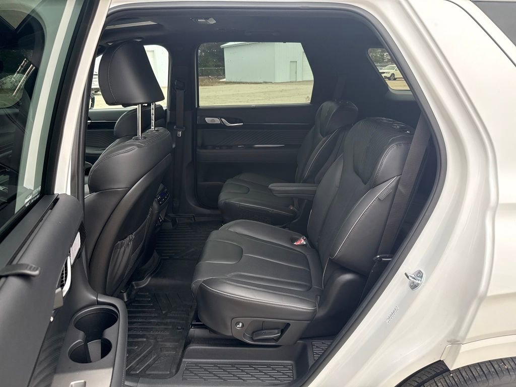 Used 2024 Hyundai Palisade Calligraphy image 26
