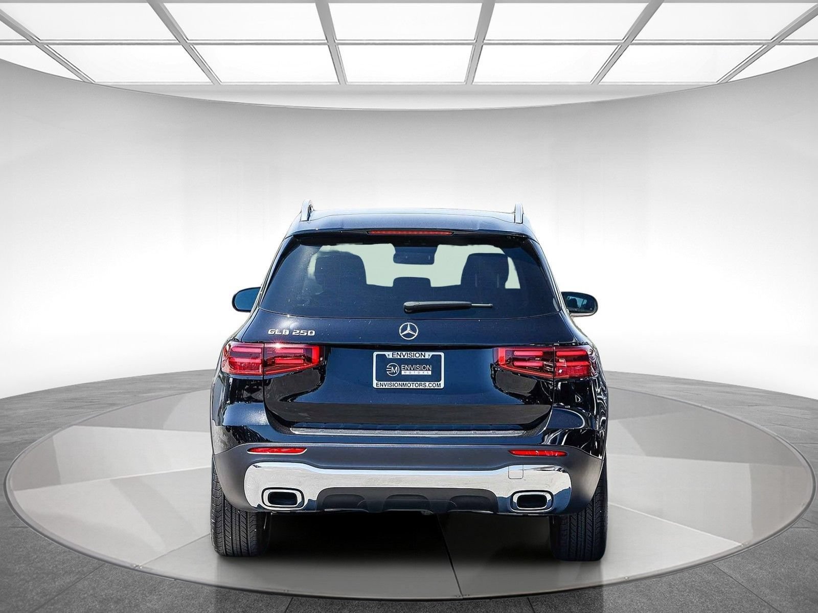 Certified 2026 Mercedes-Benz GLB 250 image 4